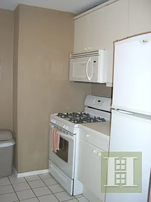 Rented by Halstead Real Estate | media 6