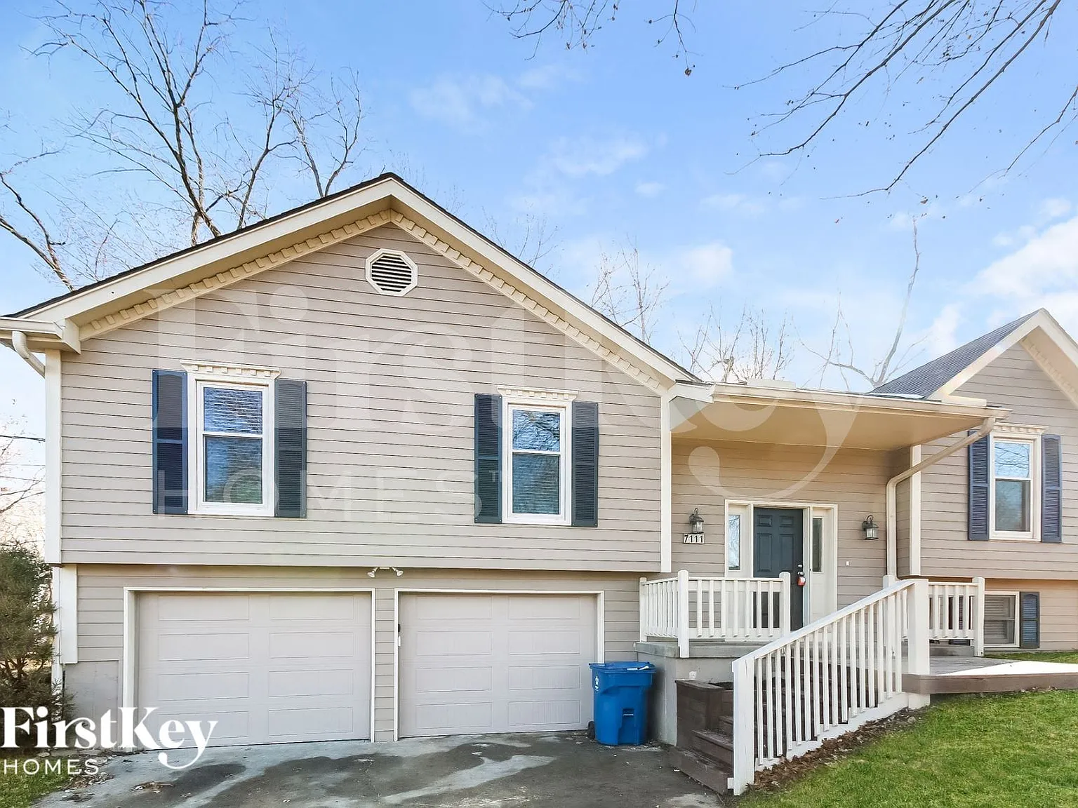 4 bed, 3.0 bath, 1996 sqft, $2,560 — Photo 1