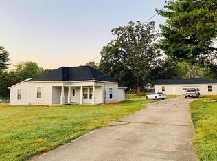 1268 Old Salem Rd, Kernersville, NC 27284