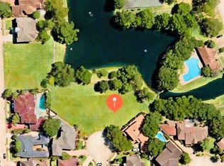 12014 Lake Ridge Ct, Houston, TX 77071