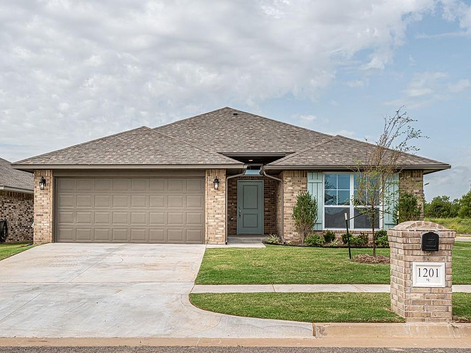 1st image of 1201 Hickory Creek Dr