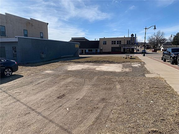 2nd image of 172 & 184 2nd Avenue N