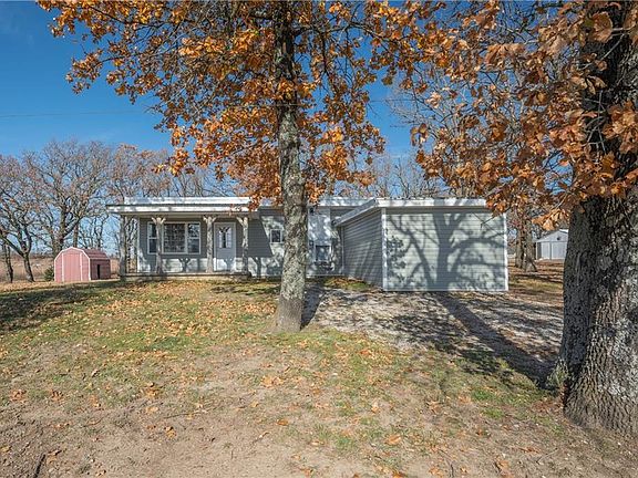 3rd image of 1015 W 21st St