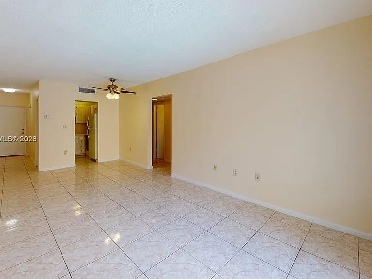 1955 NE 135th St #301 — Photo 3