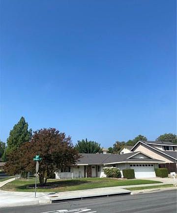 4th image of 15280 Ashwood Ln