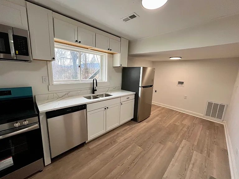 500 Ridge St #A — Photo 22