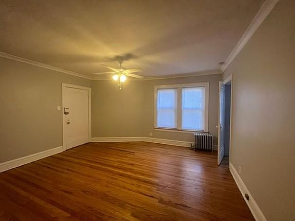 3rd image of 4805 N Bell Ave