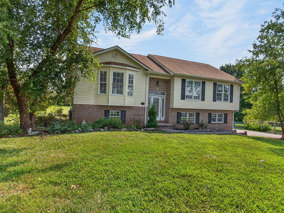 1st image of 364 Ridgeview Dr