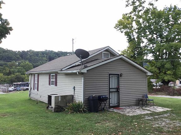 5th image of 4321 Greenway Dr
