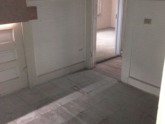 4th image of 1418 S Palmetto