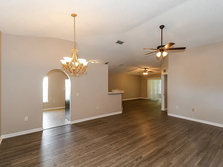 3236 Carlotta Rd — Photo 4