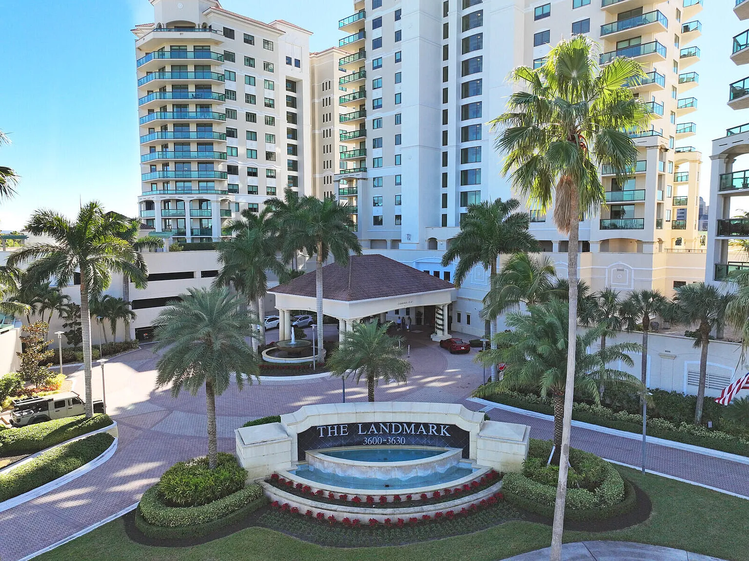 2 bed, 2.5 bath, 1831 sqft, $5,500 — Photo 3