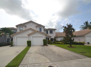 10602 Lake Shore Dr, Wellington, FL 33414