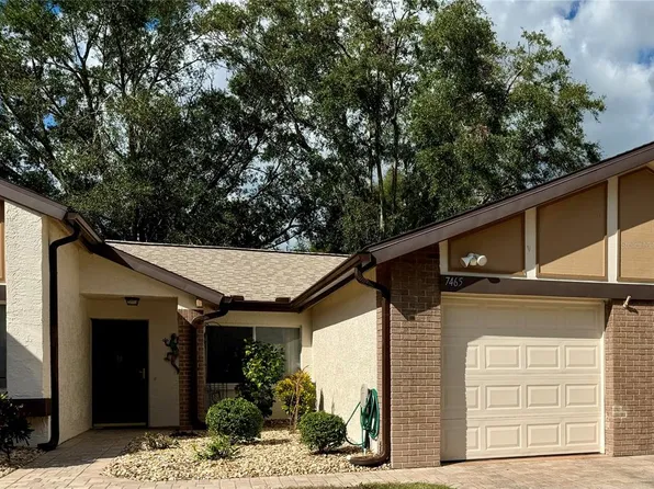 7465 Heather Walk Dr, Weeki Wachee, FL 34613