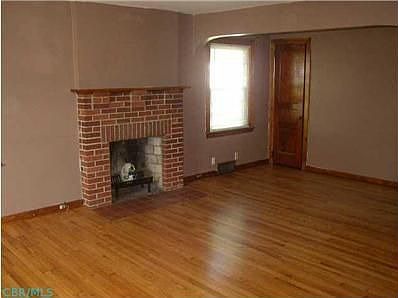5th image of 160 Fellows Ave