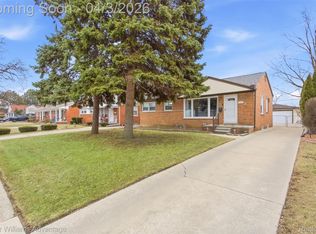 15071 Pennsylvania Ave, Allen Park, MI