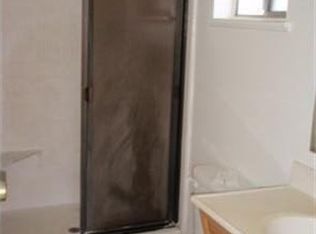 901 Hill St, Bakersfield, CA 93306