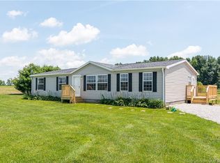 8486 W Shanks Rd, Campbellsburg, IN 47167