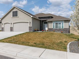 3068 Deserthawk Loop, Richland, WA 99354