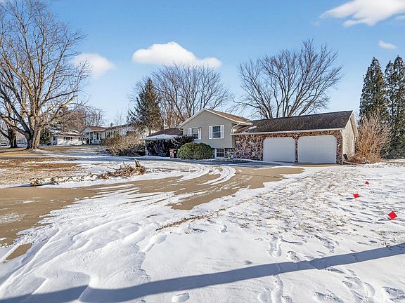 4th image of 325 Brad Mar Dr