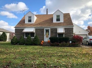 8443 Mansfield Ave, Burbank, IL 60459
