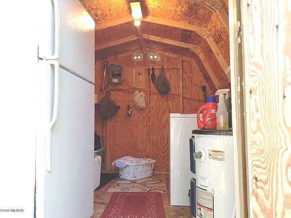 3rd image of 2304 W 36th St