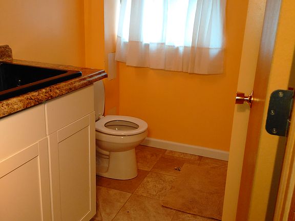 Basement 3/4 Bath