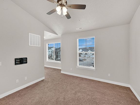 3rd image of 779 N Pratt Ln #T302