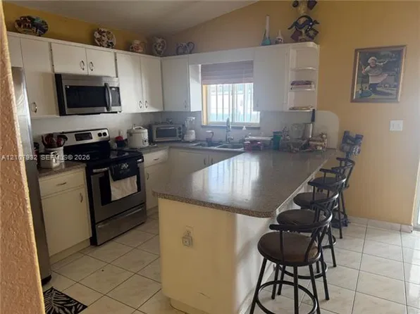 3293 W 77th Pl #3293, Hialeah, FL 33018