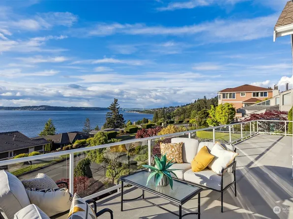 4707 Memory Lane W, University Place, WA 98466