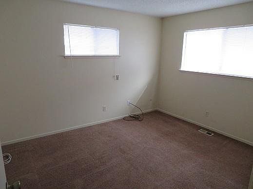 3rd image of 4918 Orchid Way