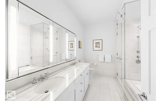 Sold by Douglas Elliman | media 22