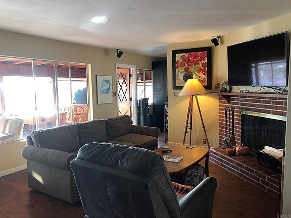 4th image of 4611 Pescadero Ave