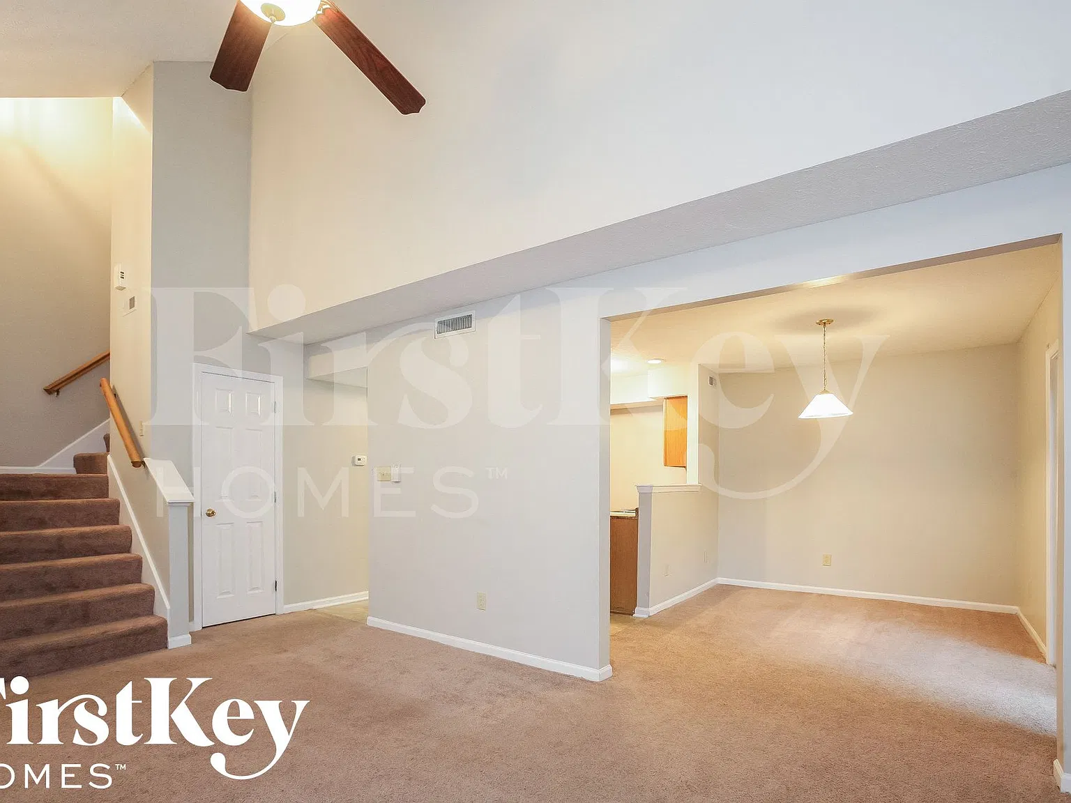 3 bed, 1.5 bath, 1450 sqft, $1,930 — Photo 4