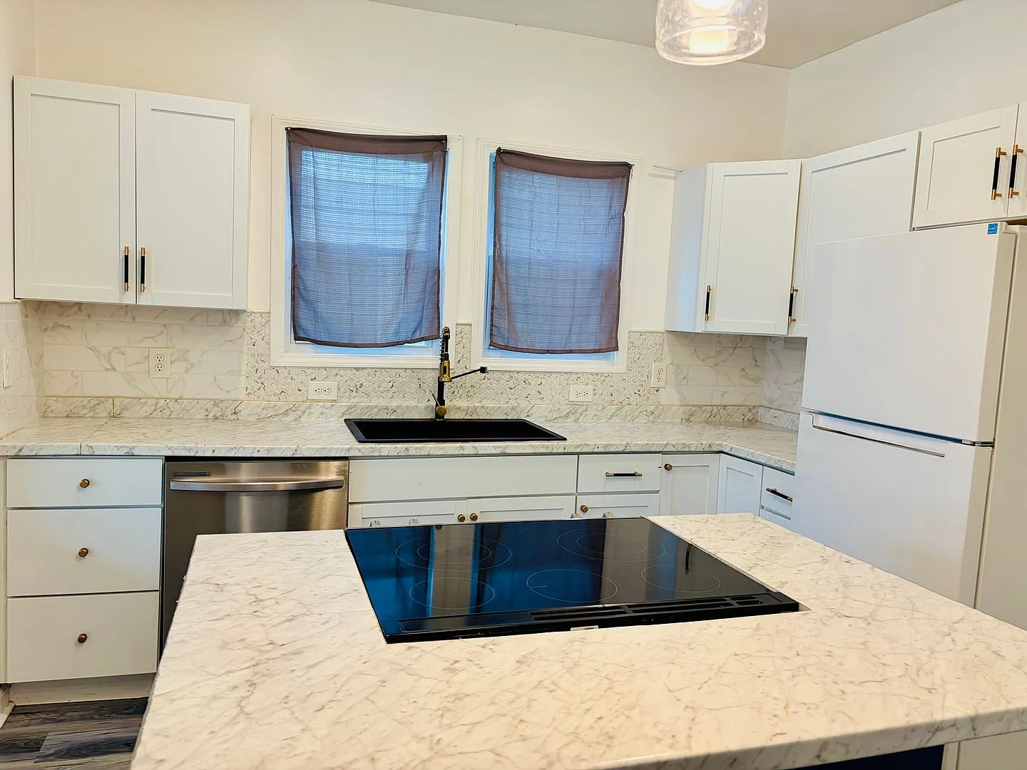Modern 3br/1.5 Ba House With Unfinished Basement In West Louisville Now Available — Photo 3