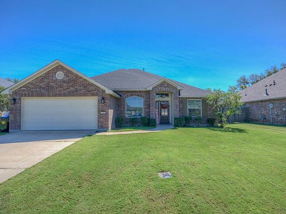 2nd image of 2152 Sweet Bay Cir