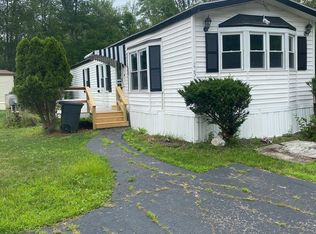 305 Turnpike St Trailer 225, South Easton, MA 02375