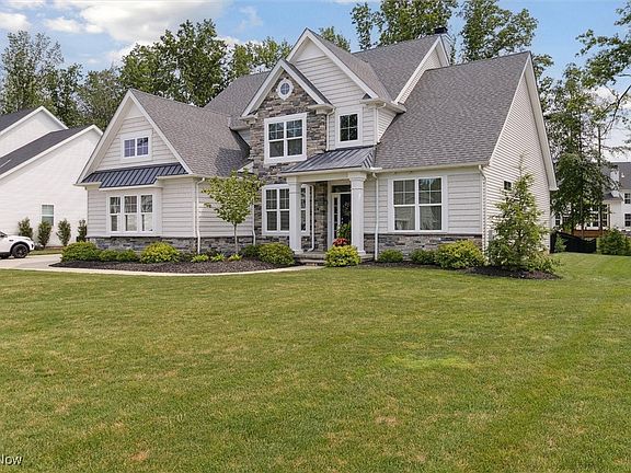 2nd image of 32613 Diamondhead Dr