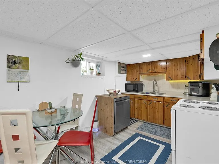 1780 Ford Blvd — Photo 9