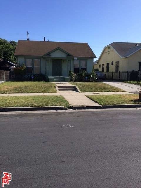 1st image of 1240 W 76th St