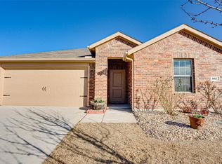 867 Roland Dr, Fate, TX 75189