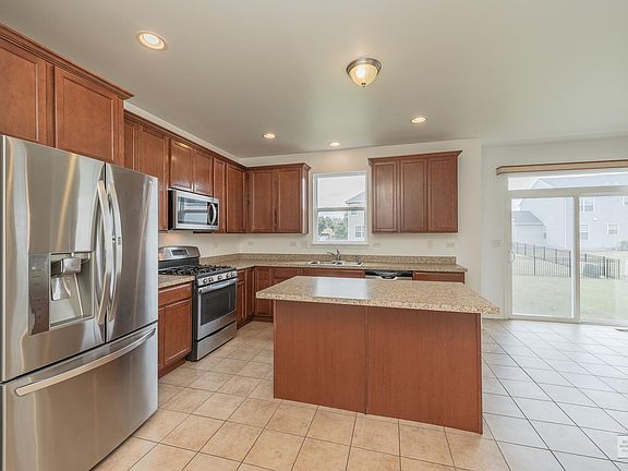 5th image of 2285 Brookstone Dr