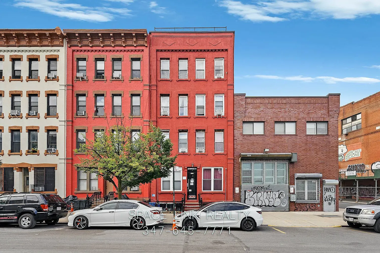 249 Montrose Avenue — Photo 3