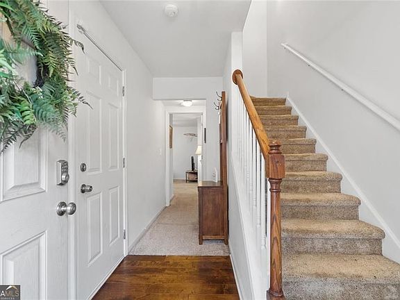 4th image of 632 Plaza Park Walk SE #632