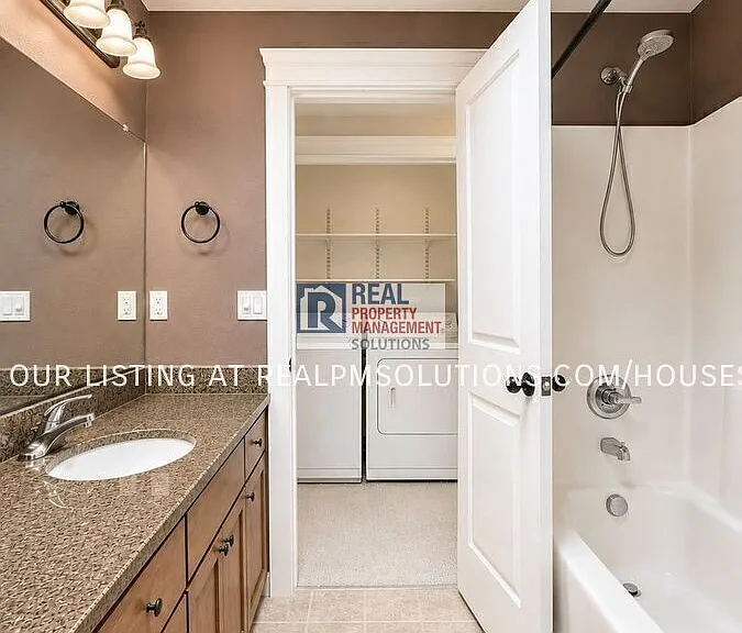 7670 N Mississippi Ave — Photo 56