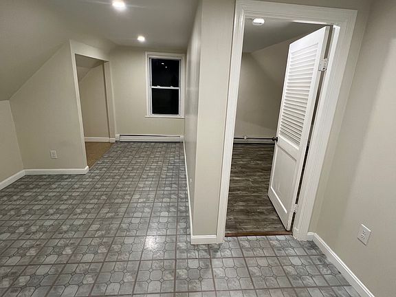 4th image of 64 Harvard Ave Floor 2