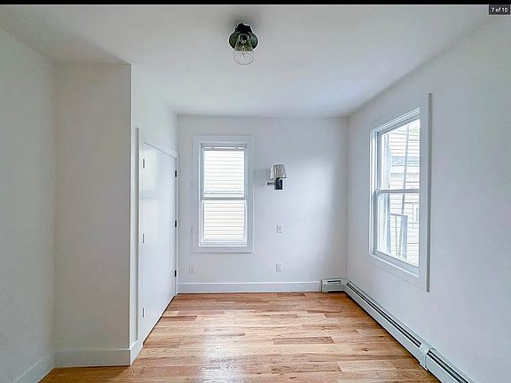 3rd image of 288 Halladay St #2L