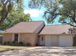 1502 Roundup Trl, Round Rock, TX 78681