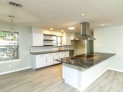 1010 Shelley Ct, Arlington, TX, 76012