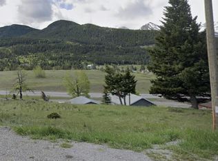6510 22nd Ave, Crowsnest Pass, AB T0K0M0